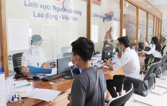 Bảo vệ cán bộ dám nghĩ, dám làm