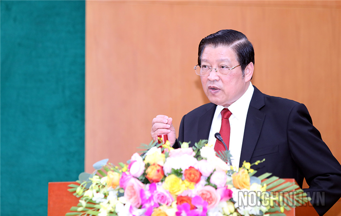 Kịp thời đưa ra xét xử các vụ án tham nhũng, tiêu cực