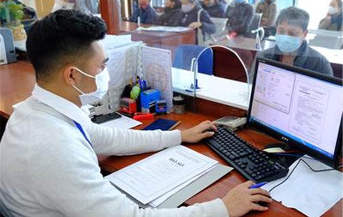 Mỗi cán bộ, công chức, viên chức, người lao động cần gương mẫu thực hiện quy tắc ứng xử tại cơ quan và nơi công cộng 