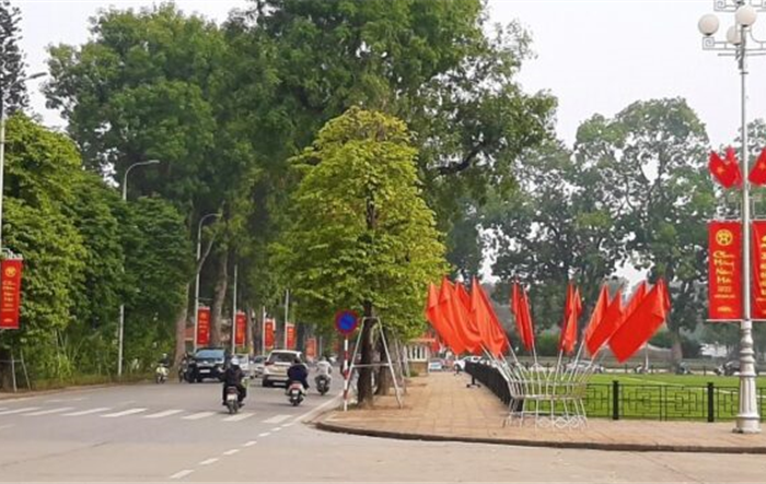 Tuyên truyền, trang trí, chiếu sáng tạo mừng Đảng – mừng Xuân tạo không khí vui tươi, phấn khởi trong Nhân dân