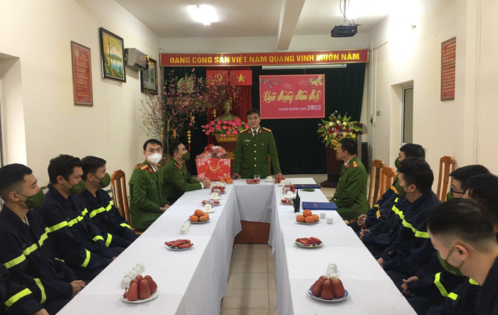 Lãnh đạo Công an Thành phố thăm, chúc Tết các đơn vị phòng cháy chữa cháy và cứu nạn cứu hộ