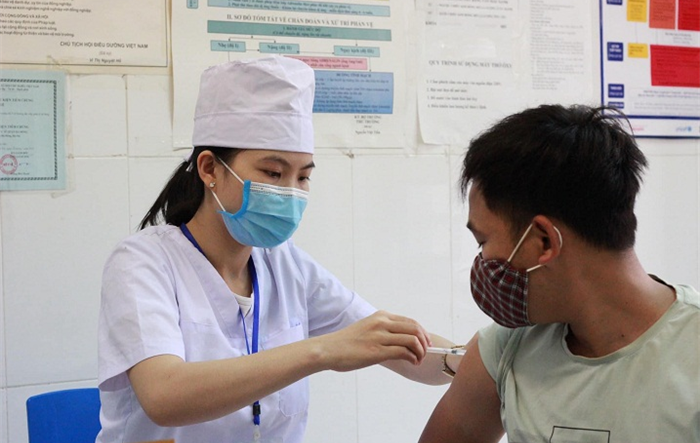 Quận Hà Đông: Triển khai kế hoạch tiêm vắc xin phòng Covid-19 liều bổ sung và liều nhắc lại cho người dân