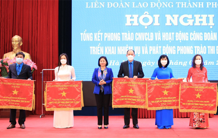 Các cấp công đoàn cần tích cực tham gia phục hồi, tăng trưởng kinh tế và chăm lo, bảo vệ người lao động