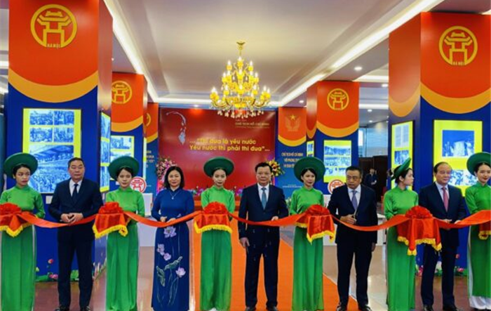 Khai mạc triển lãm “Chủ tịch Hồ Chí Minh với phong trào thi đua yêu nước”