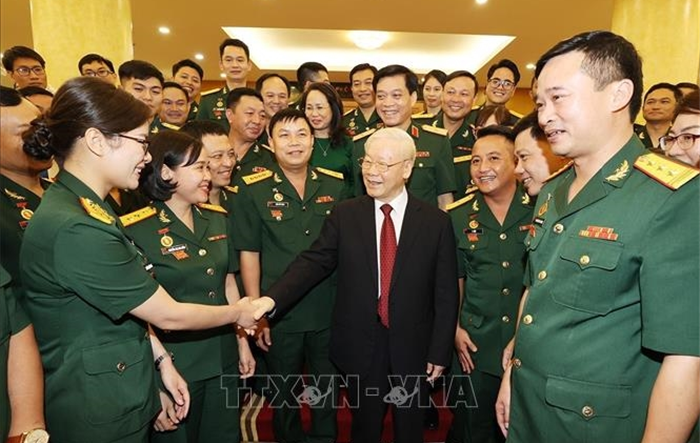 Tổng Bí thư Nguyễn Phú Trọng gặp mặt đại biểu ưu tú thanh niên quân đội