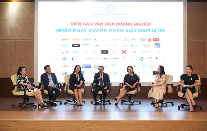 Tổ chức Lễ tôn vinh "Doanh nhân, doanh nghiệp Thăng Long 2022” vào ngày 10-11