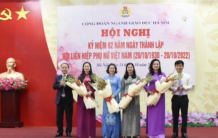 Công đoàn ngành Giáo dục Hà Nội kỷ niệm 92 năm Ngày thành lập Hội Liên hiệp Phụ nữ Việt Nam