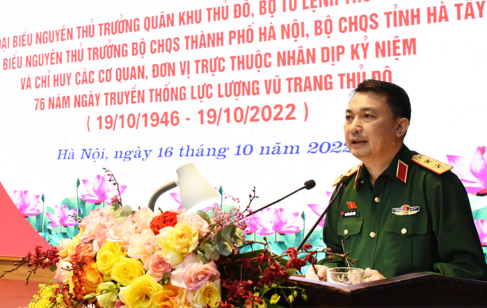 Bộ Tư lệnh Thủ đô gặp mặt cán bộ nghỉ hưu, chuyển công tác nhân kỷ niệm 76 năm Ngày truyền thống Lực lượng vũ trang Thủ đô
