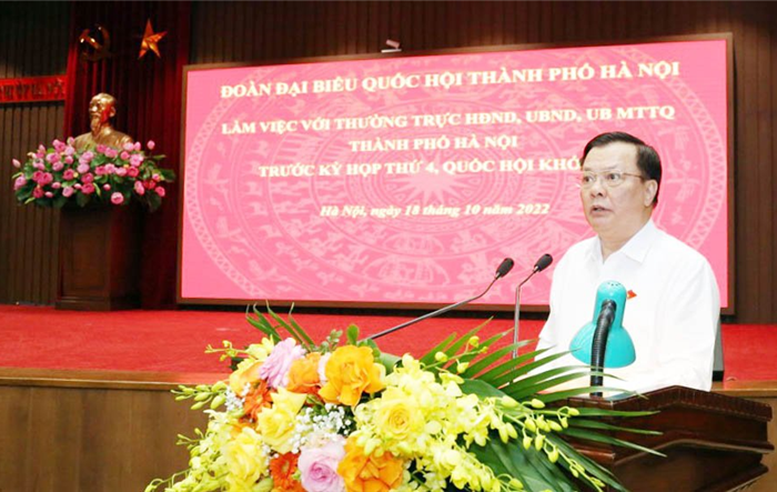 Đại biểu Quốc hội Hà Nội làm việc với các cơ quan thành phố