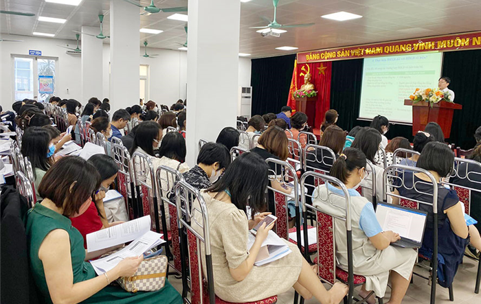Tuyên truyền, đối thoại chính sách, pháp luật mới về bảo hiểm xã hội 