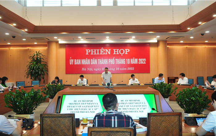 UBND thành phố Hà Nội họp, xem xét một số nội dung thuộc thẩm quyền