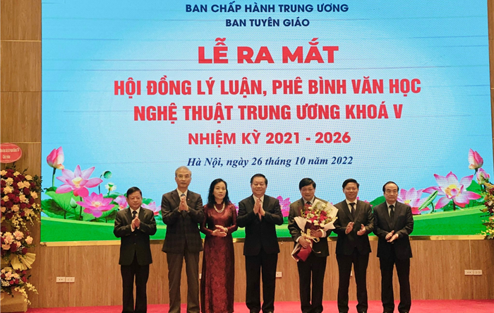 Hội đồng Lý luận, phê bình văn học, nghệ thuật Trung ương nhiệm kỳ 2021-2026 gồm 35 thành viên