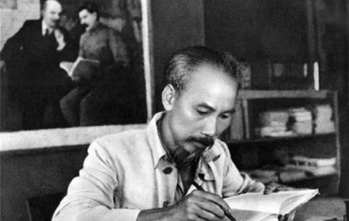 Học tập Bác điều quan trọng nhất là làm theo gương Bác