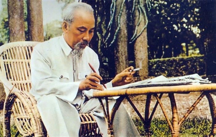 Kỷ niệm 75 năm tác phẩm “Sửa đổi lối làm việc”: Giá trị vẹn nguyên đối với công tác cán bộ của Đảng