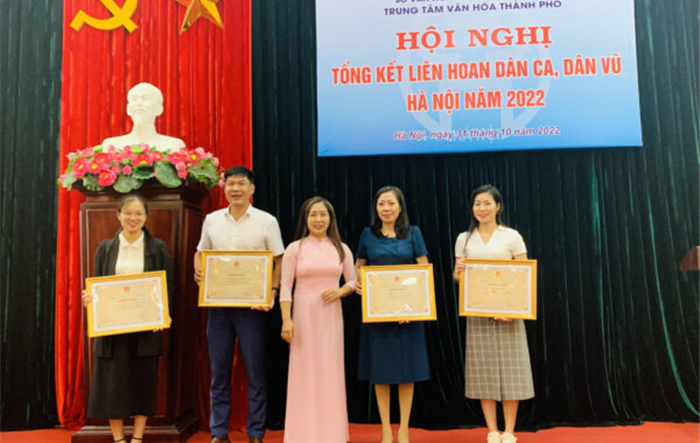 Tổng kết Liên hoan dân ca, dân vũ Hà Nội năm 2022