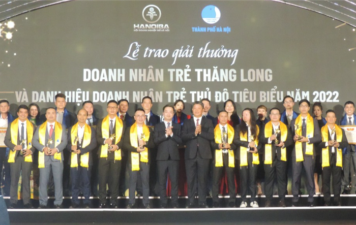 Tôn vinh 10 Doanh nhân trẻ Thăng Long
