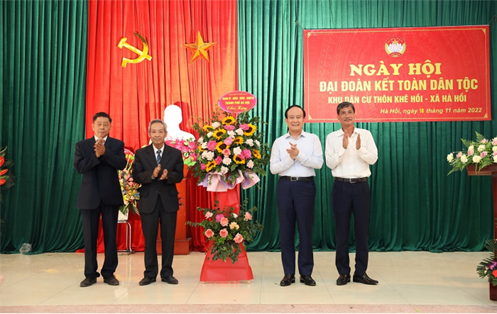 Chủ tịch HĐND thành phố Nguyễn Ngọc Tuấn dự Ngày hội Đại đoàn kết toàn dân tộc tại huyện Thường Tín