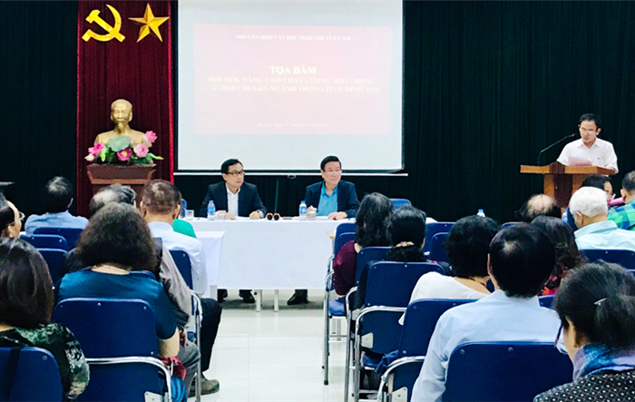 “Đổi mới, nâng cao chất lượng hoạt động của các hội chuyên ngành trong tình hình mới”