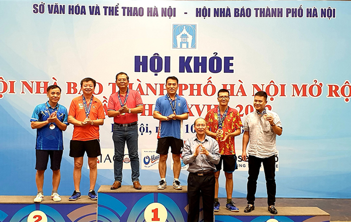 Bế mạc Hội khỏe Hội Nhà báo thành phố Hà Nội mở rộng lần thứ 27