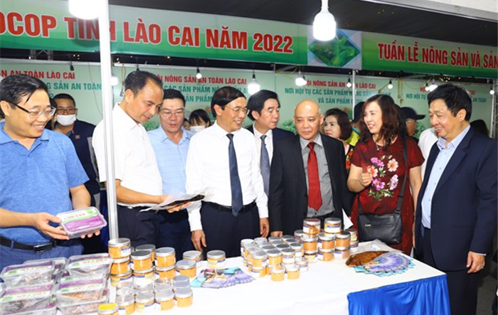 Tuần lễ Nông sản an toàn và Sản phẩm OCOP của Lào Cai năm 2022 tại thành phố Hà Nội 