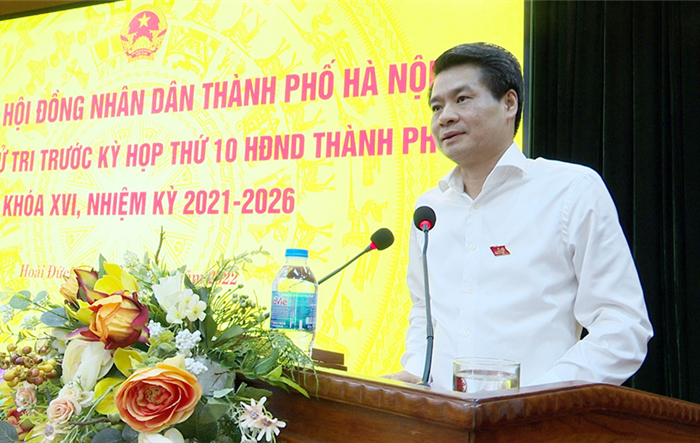 Trưởng ban Nội chính Thành ủy Hà Nội tiếp xúc cử tri tại huyện Hoài Đức trước kỳ họp thứ mười, HĐND thành phố