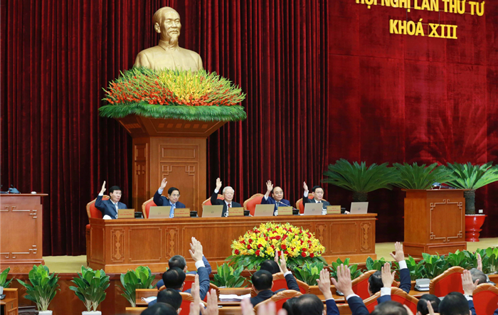Vận dụng Tư tưởng Hồ Chí Minh về nguyên tắc tập trung dân chủ trong tổ chức và hoạt động của Đảng