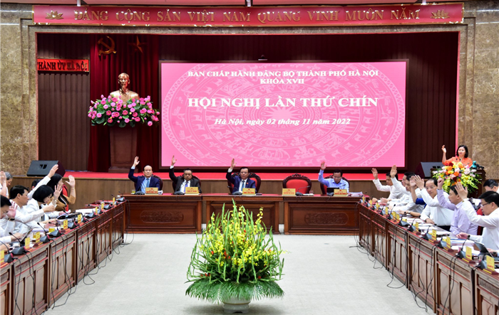 Thông qua Nghị quyết Hội nghị lần thứ chín Ban Chấp hành Đảng bộ thành phố Hà Nội khóa XVII