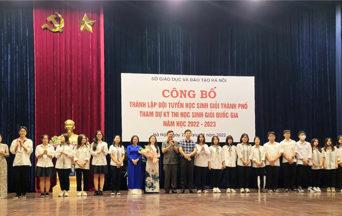 Công bố thành lập 12 đội tuyển học sinh giỏi thành phố tham dự kỳ thi chọn học sinh giỏi quốc gia năm học 2022-2023
