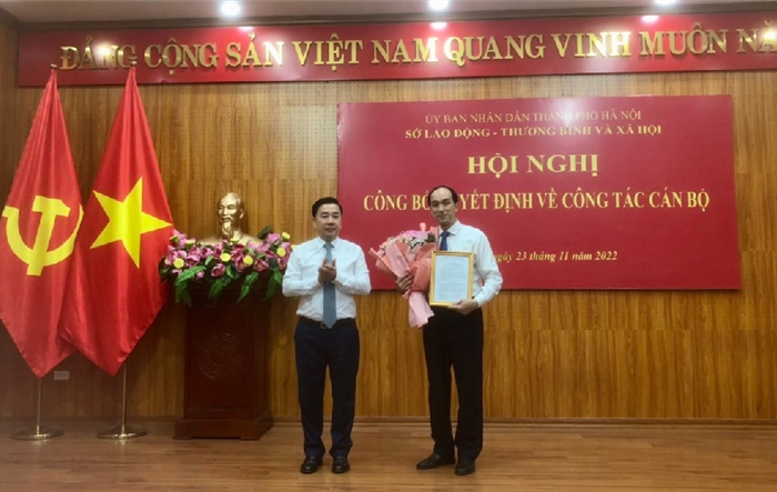 Trao quyết định bổ nhiệm Phó Giám đốc Sở Lao động – Thương binh và Xã hội thành phố Hà Nội