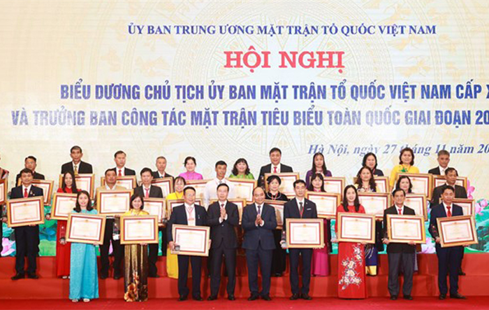 Vinh danh 299 điển hình tiêu biểu trong công tác Mặt trận