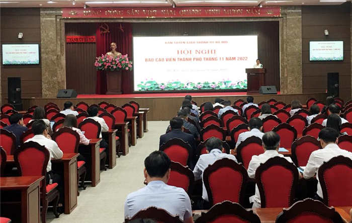 Hội nghị báo cáo viên thành phố tháng 11/2022