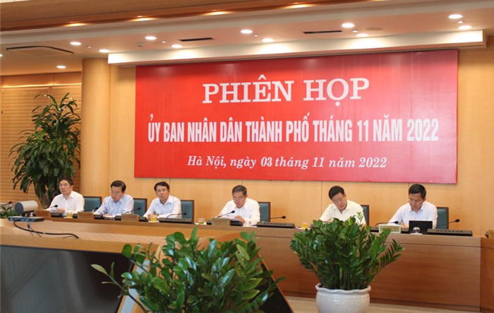 UBND thành phố Hà Nội xem xét quy định danh mục khoản thu tại trường công lập, chính sách đãi ngộ nghệ nhân và phát triển thanh niên