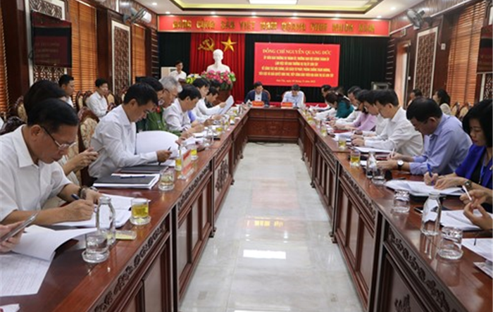 Trưởng ban Nội chính Thành uỷ làm việc với Thị uỷ Sơn Tây