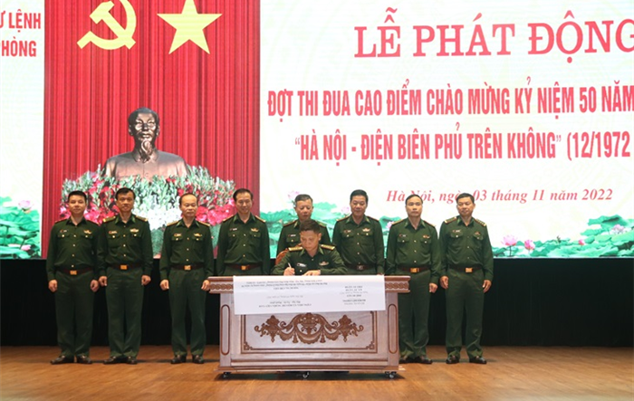 Phát động đợt thi đua cao điểm chào mừng kỷ niệm 50 năm Chiến thắng “Hà Nội - Điện Biên Phủ trên không”