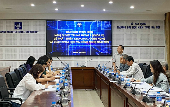 Chú trọng ứng dụng khoa học, công nghệ trong đào tạo và khởi nghiệp