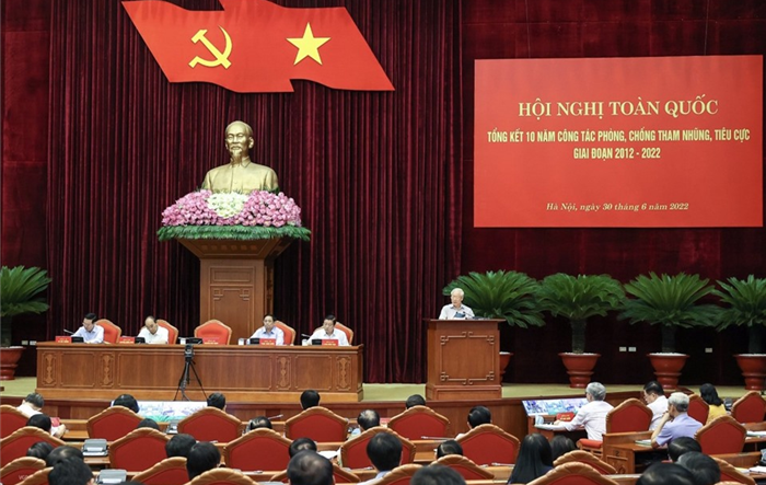 Kiểm soát quyền lực: Từ lý luận đến thực tiễn - Bài 1: Chống tham nhũng - kiểm soát quyền lực từ gốc rễ