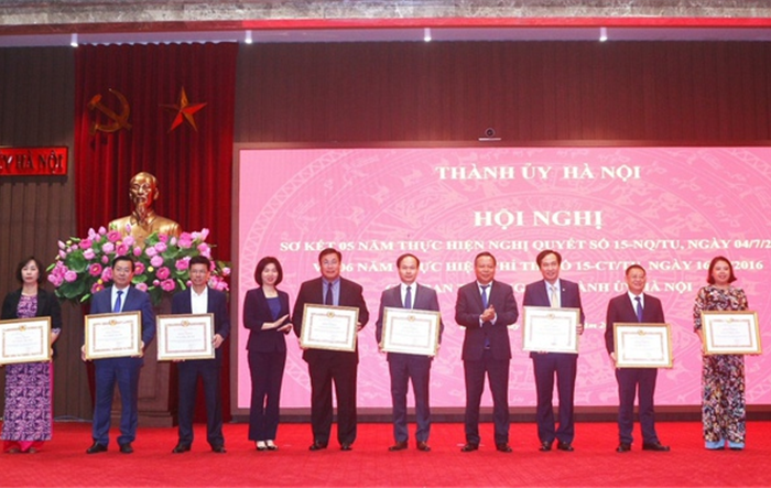 Tăng cường củng cố, xây dựng tổ chức cơ sở Đảng, tạo chuyển biến trong công tác xây dựng Đảng trên địa bàn thành phố