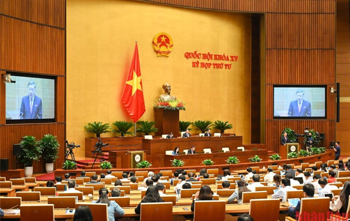 Thông cáo báo chí số 15 Kỳ họp thứ 4, Quốc hội khóa XV