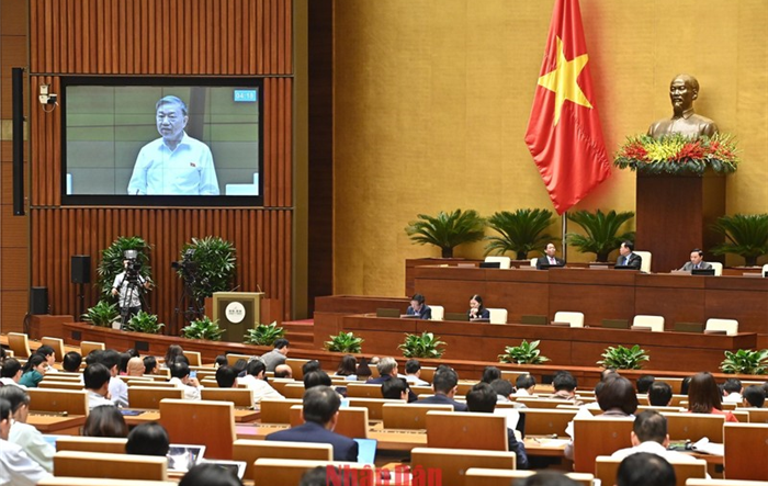 Thông cáo báo chí số 16 Kỳ họp thứ tư, Quốc hội khóa XV