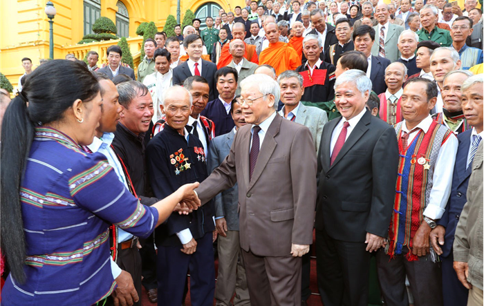 Xác định vị thế của con người và nhiệm vụ nuôi dưỡng những giá trị đặc trưng của con người Việt Nam đương đại