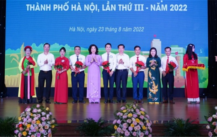 7 thí sinh tham gia chung khảo Hội thi trưởng thôn thân thiện