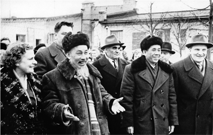 Hồ Chí Minh với công tác tuyên truyền đối ngoại
