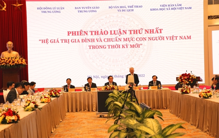 Hệ giá trị quốc gia cần được thể hiện bằng suy nghĩ, việc làm của mỗi cán bộ, đảng viên