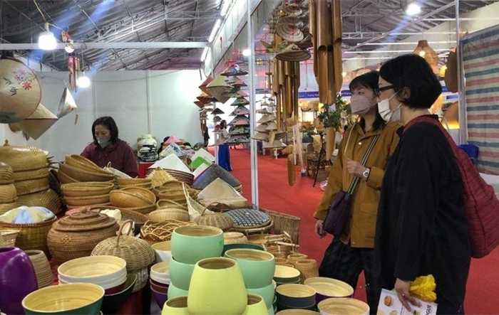 Hà Nội phấn đấu đưa kim ngạch xuất khẩu nhóm hàng thủ công mỹ nghệ hồi phục và tăng trưởng 6-8%/năm