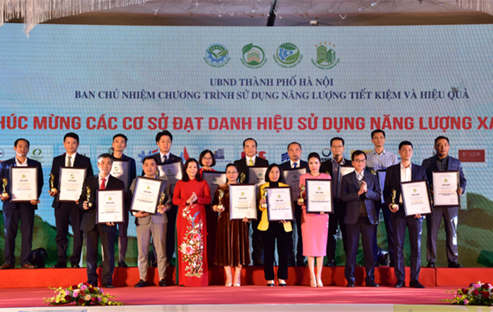 Trao thưởng cho 55 cơ sở đạt danh hiệu Năng lượng xanh thành phố Hà Nội năm 2022
