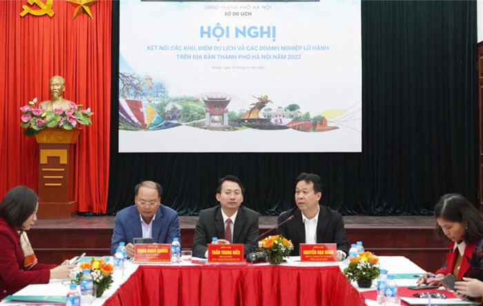 Tọa đàm “Kết nối các khu, điểm du lịch và doanh nghiệp lữ hành trên địa bàn thành phố Hà Nội năm 2022”