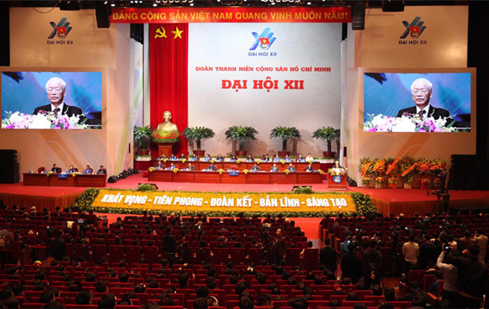 Đẩy mạnh các phong trào hành động cách mạng, phát huy vai trò tiên phong, xung kích, sáng tạo của tuổi trẻ