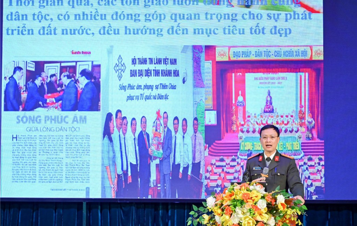 Đẩy mạnh tuyên truyền pháp luật về tín ngưỡng, tôn giáo cho học sinh, sinh viên dân tộc thiểu số