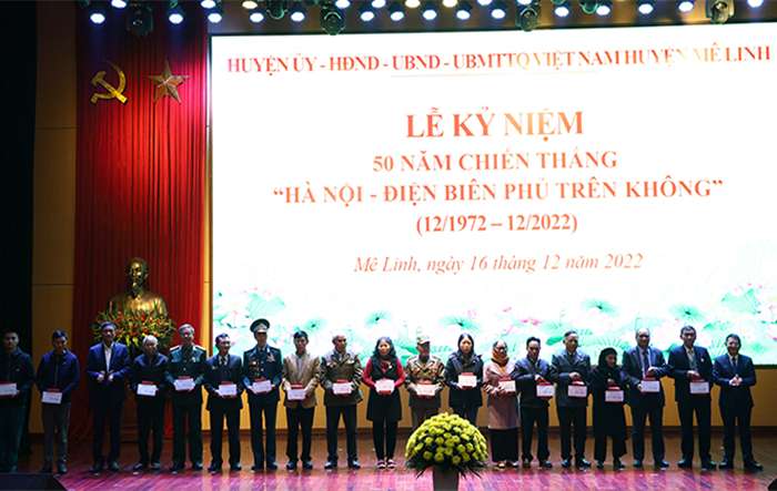 Huyện Mê Linh kỷ niệm 50 năm chiến thắng “Hà Nội - Điện Biên Phủ trên không”