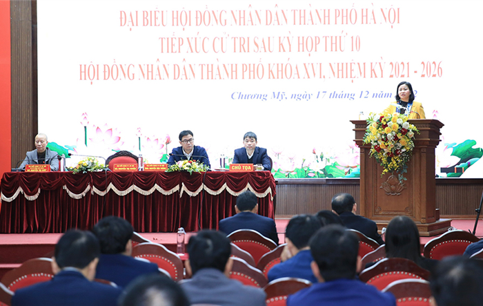 Phó Bí thư Thường trực Thành ủy Nguyễn Thị Tuyến tiếp xúc cử tri huyện Chương Mỹ